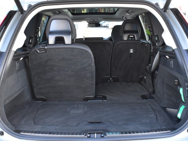 2025 (25) VOLVO XC90 2.0 B5P Plus Dark 5dr AWD Geartronic 4995698