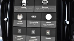 2025 (25) VOLVO XC90 2.0 B5P Plus Dark 5dr AWD Geartronic 4995669