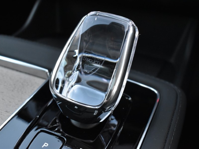 2025 (25) VOLVO XC90 2.0 B5P Plus Dark 5dr AWD Geartronic 4995658