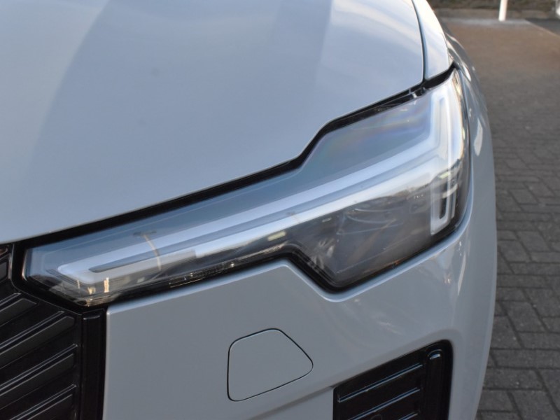 2025 (25) VOLVO XC90 2.0 B5P Plus Dark 5dr AWD Geartronic 4995716