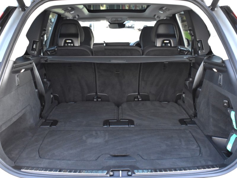 2025 (25) VOLVO XC90 2.0 B5P Plus Dark 5dr AWD Geartronic 4995699