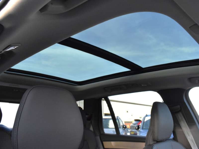 2025 (25) VOLVO XC90 2.0 B5P Plus Dark 5dr AWD Geartronic 4995693