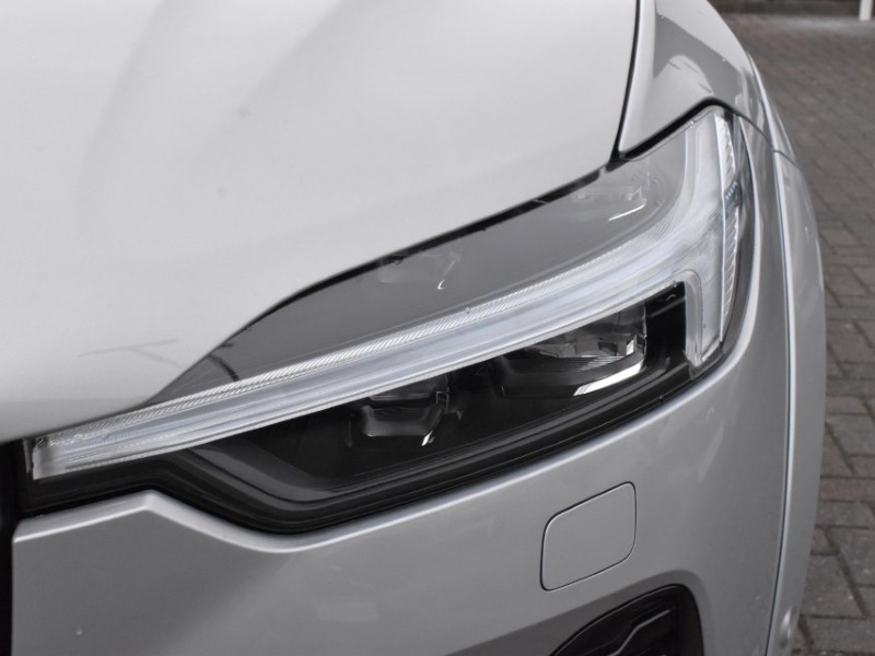 2025 (25) VOLVO XC60 2.0 T8 [455] PHEV Ultra Dark 5dr AWD Geartronic 4990191