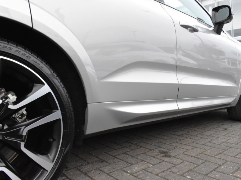 2025 (25) VOLVO XC60 2.0 T8 [455] PHEV Ultra Dark 5dr AWD Geartronic 4990187