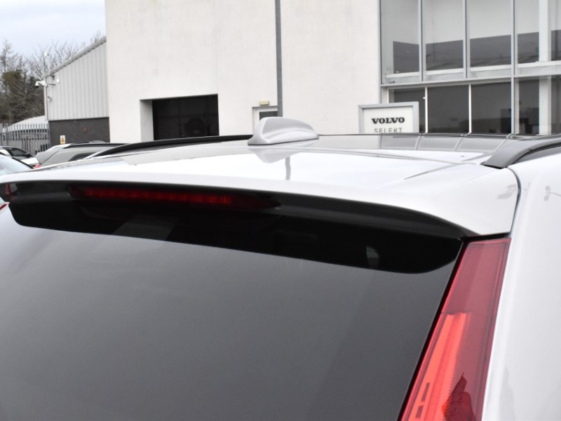 2025 (25) VOLVO XC60 2.0 T8 [455] PHEV Ultra Dark 5dr AWD Geartronic 4990184