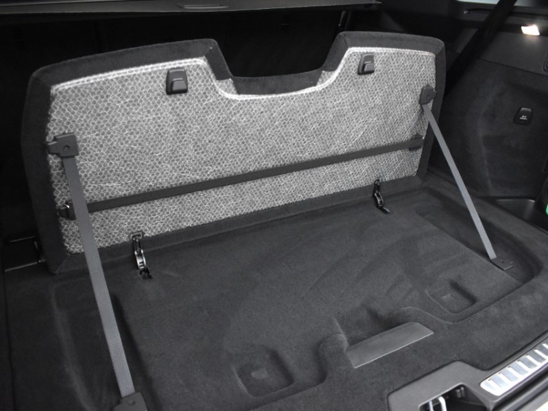 2025 (25) VOLVO XC90 2.0 B5P Plus Dark 5dr AWD Geartronic 4993686