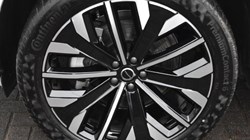 2025 (25) VOLVO XC90 2.0 B5P Plus Dark 5dr AWD Geartronic 4993690