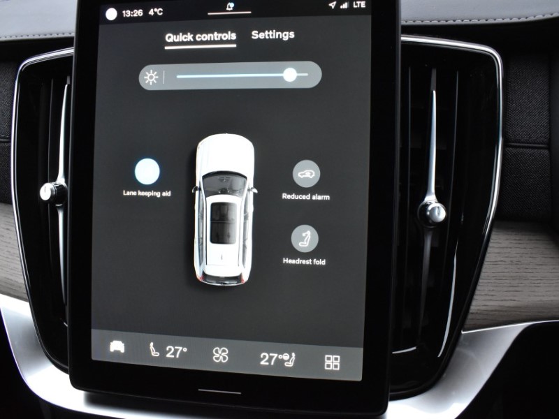 2025 (25) VOLVO XC90 2.0 B5P Plus Dark 5dr AWD Geartronic 4993649