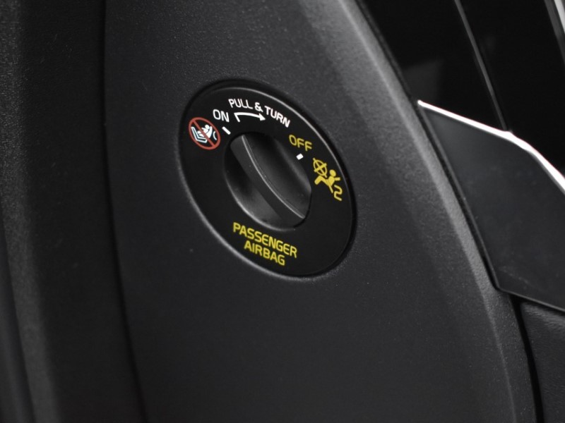 2025 (25) VOLVO XC90 2.0 B5P Plus Dark 5dr AWD Geartronic 4993677