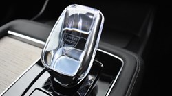 2025 (25) VOLVO XC90 2.0 B5P Plus Dark 5dr AWD Geartronic 4993657