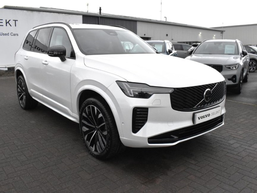 2025 (25) VOLVO XC90 2.0 B5P Plus Dark 5dr AWD Geartronic