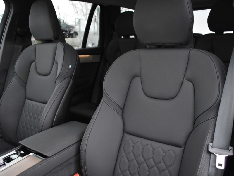 2025 (25) VOLVO XC90 2.0 B5P Plus Dark 5dr AWD Geartronic 4993679