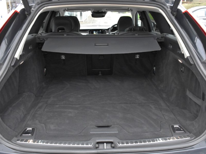 2020 (70) VOLVO V90 2.0 T5 Cross Country Plus 5dr AWD Geartronic 5011331