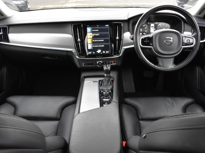 2020 (70) VOLVO V90 2.0 T5 Cross Country Plus 5dr AWD Geartronic 5011323