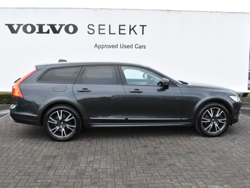 2020 (70) VOLVO V90 2.0 T5 Cross Country Plus 5dr AWD Geartronic 5011238