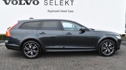 2020 (70) VOLVO V90 2.0 T5 Cross Country Plus 5dr AWD Geartronic 5011238