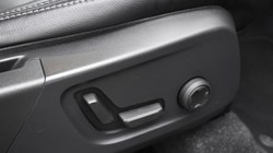 2022 (22) VOLVO XC40 1.5 T5 Recharge PHEV Ultimate Dark 5dr Auto 4987933