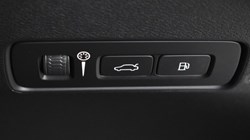 2022 (22) VOLVO XC40 1.5 T5 Recharge PHEV Ultimate Dark 5dr Auto 4987931