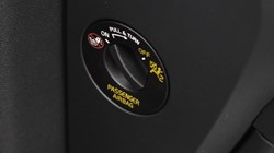 2022 (22) VOLVO XC40 1.5 T5 Recharge PHEV Ultimate Dark 5dr Auto 4987946