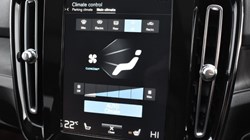 2022 (22) VOLVO XC40 1.5 T5 Recharge PHEV Ultimate Dark 5dr Auto 4987925