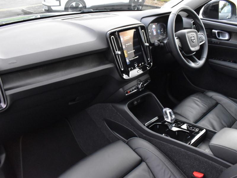 2022 (22) VOLVO XC40 1.5 T5 Recharge PHEV Ultimate Dark 5dr Auto 4987947