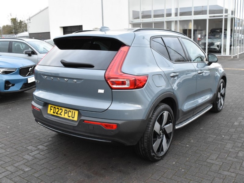 2022 (22) VOLVO XC40 1.5 T5 Recharge PHEV Ultimate Dark 5dr Auto 4987851