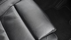 2022 (22) VOLVO XC40 1.5 T5 Recharge PHEV Ultimate Dark 5dr Auto 4987934