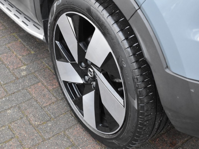 2022 (22) VOLVO XC40 1.5 T5 Recharge PHEV Ultimate Dark 5dr Auto 4987962