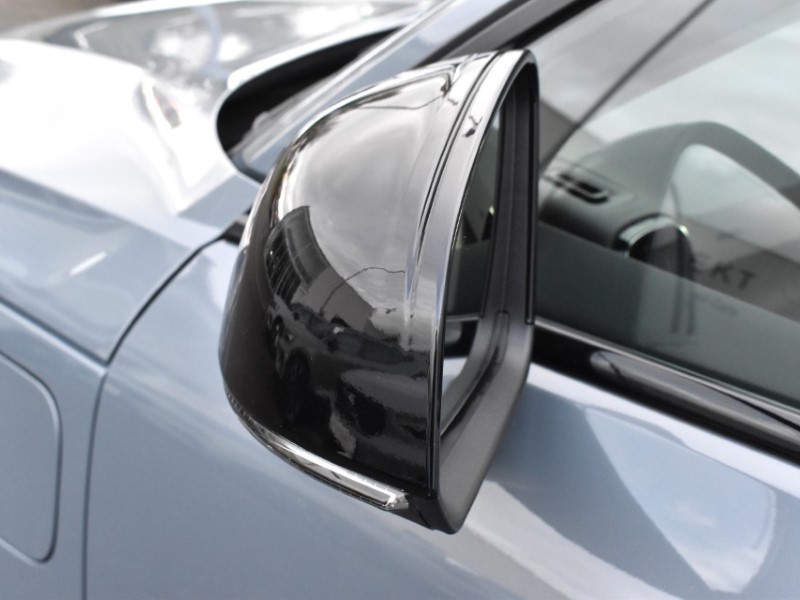 2022 (22) VOLVO XC40 1.5 T5 Recharge PHEV Ultimate Dark 5dr Auto 4987961