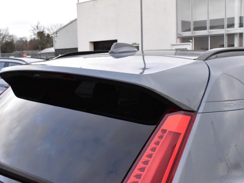 2022 (22) VOLVO XC40 1.5 T5 Recharge PHEV Ultimate Dark 5dr Auto 4987965