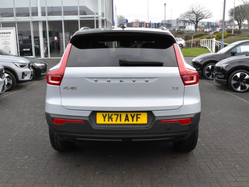 2021 (71) VOLVO XC40 1.5 T3 [163] R DESIGN 5dr 5009260