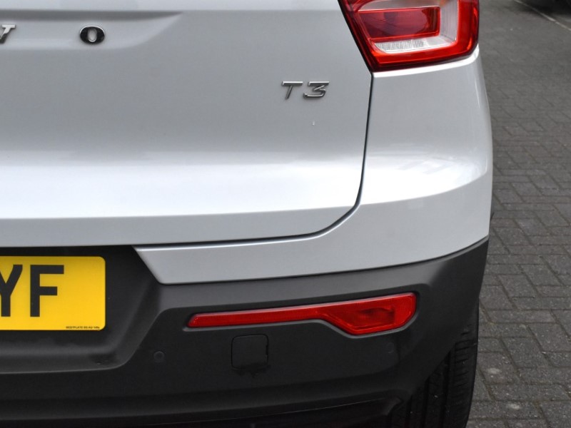 2021 (71) VOLVO XC40 1.5 T3 [163] R DESIGN 5dr 5009261
