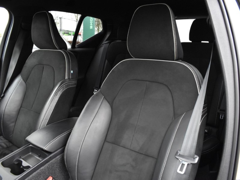 2021 (71) VOLVO XC40 1.5 T3 [163] R DESIGN 5dr 5009242