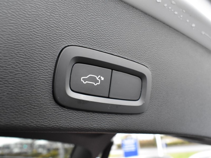 2021 (71) VOLVO XC40 1.5 T3 [163] R DESIGN 5dr 5009248