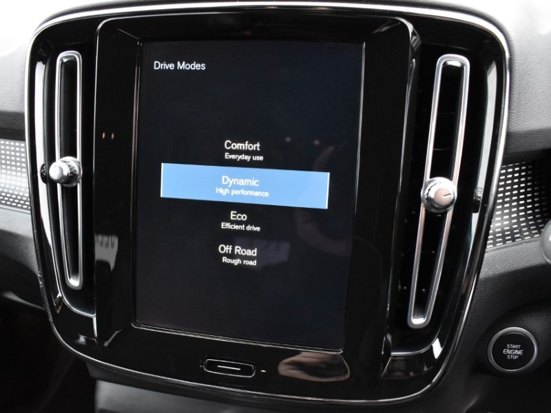 2021 (71) VOLVO XC40 1.5 T3 [163] R DESIGN 5dr 5009229