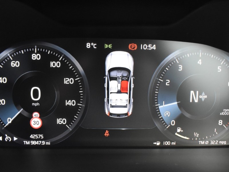 2021 (71) VOLVO XC40 1.5 T3 [163] R DESIGN 5dr 5009220