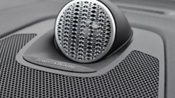 2025 (25) VOLVO XC60 2.0 B5P Ultra Dark 5dr AWD Geartronic 5041376