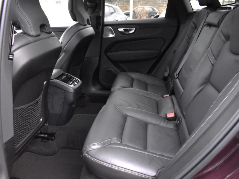 2025 (25) VOLVO XC60 2.0 B5P Ultra Dark 5dr AWD Geartronic 5041412