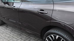 2025 (25) VOLVO XC60 2.0 B5P Ultra Dark 5dr AWD Geartronic 5041424