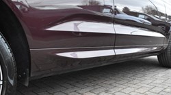 2025 (25) VOLVO XC60 2.0 B5P Ultra Dark 5dr AWD Geartronic 5041429