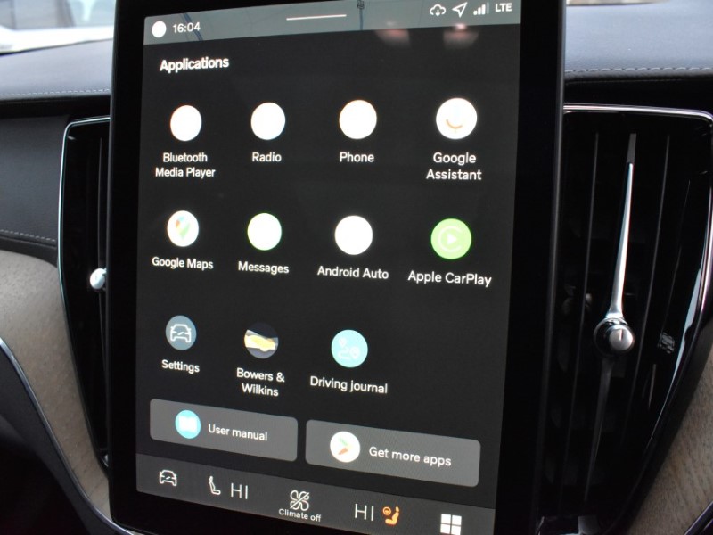 2025 (25) VOLVO XC60 2.0 B5P Ultra Dark 5dr AWD Geartronic 5041384