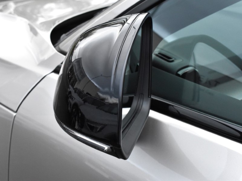 2024 (73) VOLVO XC40 2.0 B3P Plus Dark 5dr Auto 5019334