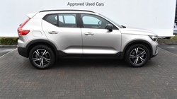 2024 (73) VOLVO XC40 2.0 B3P Plus Dark 5dr Auto 5019269