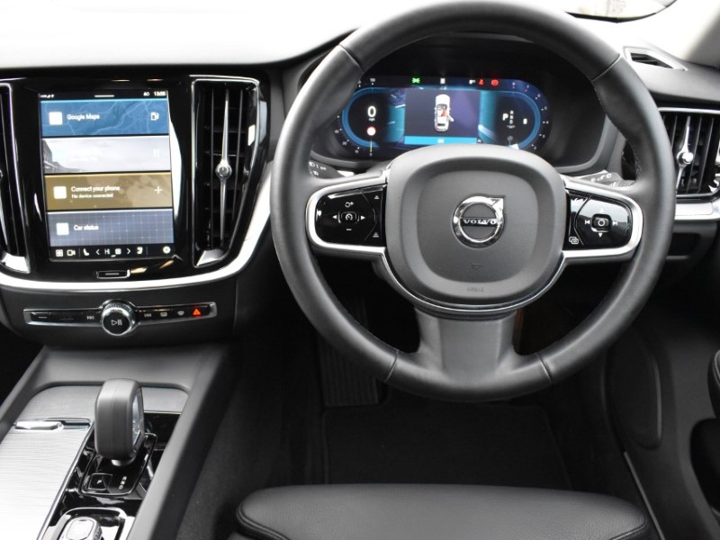 2025 (74) VOLVO V60 2.0 B4P Plus Dark 5dr Auto [7 speed] 5045541