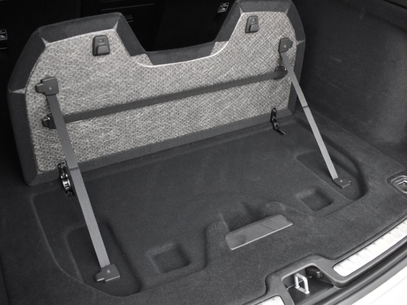 2025 (74) VOLVO V60 2.0 B4P Plus Dark 5dr Auto [7 speed] 5045551