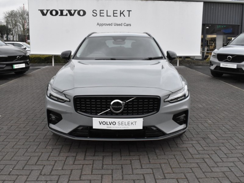 2025 (74) VOLVO V60 2.0 B4P Plus Dark 5dr Auto [7 speed] 5045508