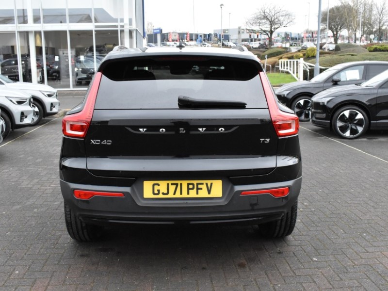 2021 (71) VOLVO XC40 1.5 T3 [163] R DESIGN 5dr 5019512