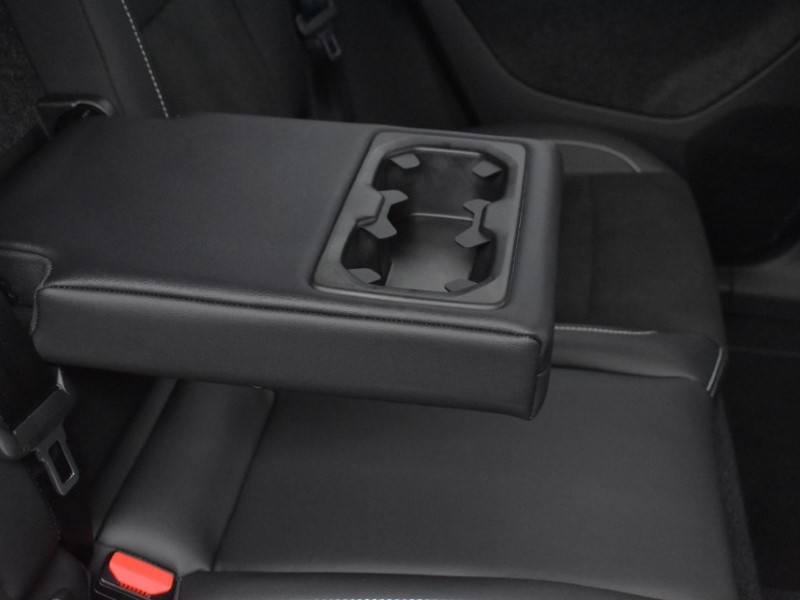 2021 (71) VOLVO XC40 1.5 T3 [163] R DESIGN 5dr 5019541