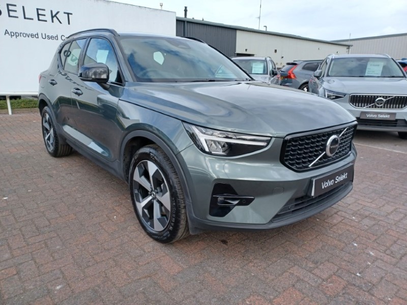 2026 (75) VOLVO XC40 2.0 B3P Plus Dark 5dr Auto