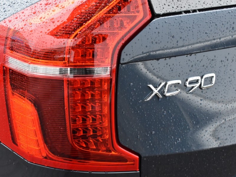 2023 (23) VOLVO XC90 2.0 B5P [250] Core 5dr AWD Geartronic 5022405